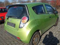 Second-hand Chevrolet Spark 68 CP (50 kW) 2010 Verde Hatchback