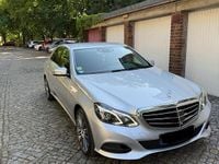Gebraucht Mercedes E250 204 PS (150 kW) 2013 Silber Limousine