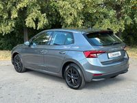 Nowe Skoda 105 80 KM (58 kW) 2025 Szary Sedan/Limuzyna