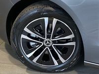 Gebraucht Mercedes B200 Progressive 163 PS (119 kW) 2024 Lack mountaingrau Van / Kleinbus