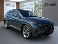 Gebraucht Hyundai Tucson Trend 180 PS (132 kW) 2022 Teal blue / met SUV