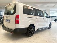 Gebraucht Peugeot Expert Active 177 PS (130 kW) 2024 Weiß Van