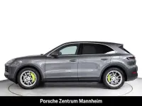 Używany Porsche Cayenne 470 KM (345 kW) 2023 Szary SUV