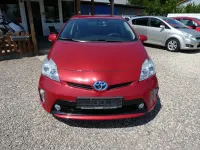 Gebraucht Toyota Prius Basis 99 PS (72 kW) 2013 Rot Limousine