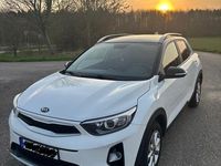 Gebraucht Kia Stonic Vision 84 PS (61 kW) 2019 Weiß SUV