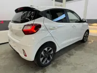 Neu Hyundai i10 77 PS (56 kW) 2025 (atlas white saw) Kleinwagen