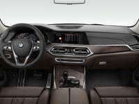 gebraucht BMW X5 M50 d Allrad Sportpaket HUD Luftfederung AD Niveau StandHZG AHK-klappbar AHK Panorama Navi Leder