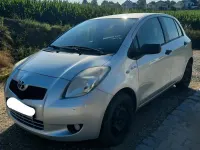 Gebraucht Toyota Yaris 69 PS (50 kW) 2009 Silber Kleinwagen