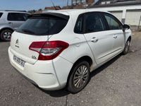 Gebraucht Citroën C4 Attraction 111 PS (81 kW) 2013 Weiß Limousine