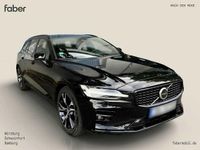 Gebraucht Volvo V60 Plus 197 PS (144 kW) 2024 Onyx black metallic Kombi