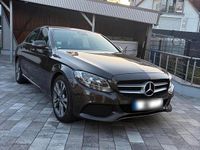Gebraucht Mercedes C220 Avantgarde 170 PS (125 kW) 2018 Braun Limousine