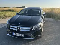 Gebraucht Mercedes GLA220 170 PS (125 kW) 2015 Schwarz SUV