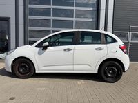 Gebraucht Citroën C3 SELECTION 82 PS (60 kW) 2016 Weiß Limousine