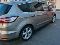 Używany Ford S-MAX S 179 KM (131 kW) 2015 Szary Minivan