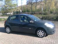 Gebraucht Renault Clio IV 75 PS (55 kW) 2012 Grau Kleinwagen