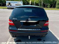 Usata Mercedes R350 265 CV (194 kW) 2012 Nero Monovolume