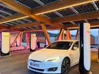 Gebraucht Tesla Model S 309 kW (421 PS) 2017 Weiß Kleinwagen