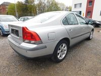 Gebraucht Volvo S60 140 PS (102 kW) 2002 Silber Limousine