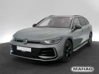 Gebraucht VW Passat R-line 177 PS (130 kW) 2025 Grün Kombi