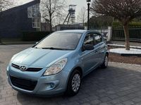 Gebraucht Hyundai i20 77 PS (56 kW) 2009 Blau Kleinwagen