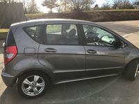 Gebraucht Mercedes A160 Avantgarde 95 PS (69 kW) 2011 Grau Limousine