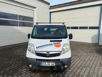 Gebraucht Opel Vivaro 114 PS (83 kW) 2011 Weiß Van / Kleinbus