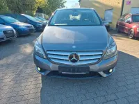 Gebraucht Mercedes B180 109 PS (80 kW) 2013 Grau Kleinwagen