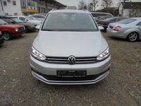 Gebraucht VW Touran Highline 150 PS (110 kW) 2022 Reflexsilber Van / Kleinbus