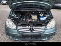 gebraucht Mercedes A150 Autotronic ELEGANCE*AHK*Parktronic*Notrad*