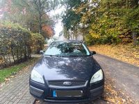 Gebraucht Ford Focus 80 PS (58 kW) 2006 Blau Kleinwagen