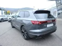 Gebraucht VW Touareg R-line 286 PS (210 kW) 2024 Grau SUV