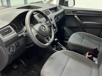 Gebraucht VW Caddy Conceptline 102 PS (75 kW) 2018 Rot Van / Kleinbus