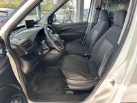 Second-hand Opel Combo 90 CP (66 kW) 2015 Alb Monovolum