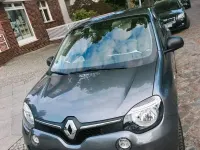 Używany Renault Twingo Experience 69 KM (50 kW) 2018 Srebrny Hatchback
