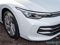 Gebraucht VW Golf VIII Style 150 PS (110 kW) 2024 Weiß Limousine