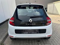 Gebraucht Renault Twingo Experience 69 PS (50 kW) 2016 Weiß Kleinwagen