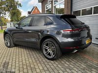 Gebraucht Porsche Macan 252 PS (185 kW) 2019 Grau SUV