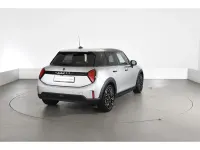 Gebraucht Mini Cooper Favoured 156 PS (114 kW) 2025 Silber Kleinwagen