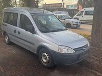 Gebraucht Opel Combo 75 PS (55 kW) 2002 Silber Van / Kleinbus