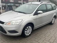 Gebraucht Ford Focus 101 PS (74 kW) 2010 Silber Kombi