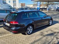 Gebraucht VW Golf VII Highline 150 PS (110 kW) 2020 Schwarz Kombi