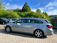 Usata Opel Astra Innovation 140 CV (102 kW) 2013 Argento Station wagon