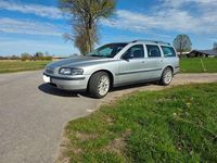 Gebraucht Volvo V70 140 PS (102 kW) 2001 Silber Kombi