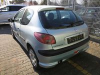 Gebraucht Peugeot 206 60 PS (44 kW) 2004 Blau Limousine
