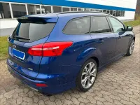 Usata Ford Focus ST-Line 125 CV (91 kW) 2018 Blu Station wagon