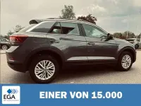 Gebraucht VW T-Roc Life 150 PS (110 kW) 2022 Grau metallic SUV