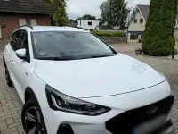 Gebraucht Ford Focus Active 125 PS (91 kW) 2022 Weiß Kombi