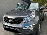 Gebraucht Kia Sportage Attract 132 PS (97 kW) 2016 Grau SUV