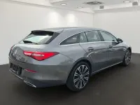 Gebraucht Mercedes CLA220 Shooting Brake 190 PS (139 kW) 2020 Grau Kombi
