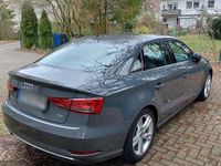 Gebraucht Audi A3 150 PS (110 kW) 2017 Grau Limousine